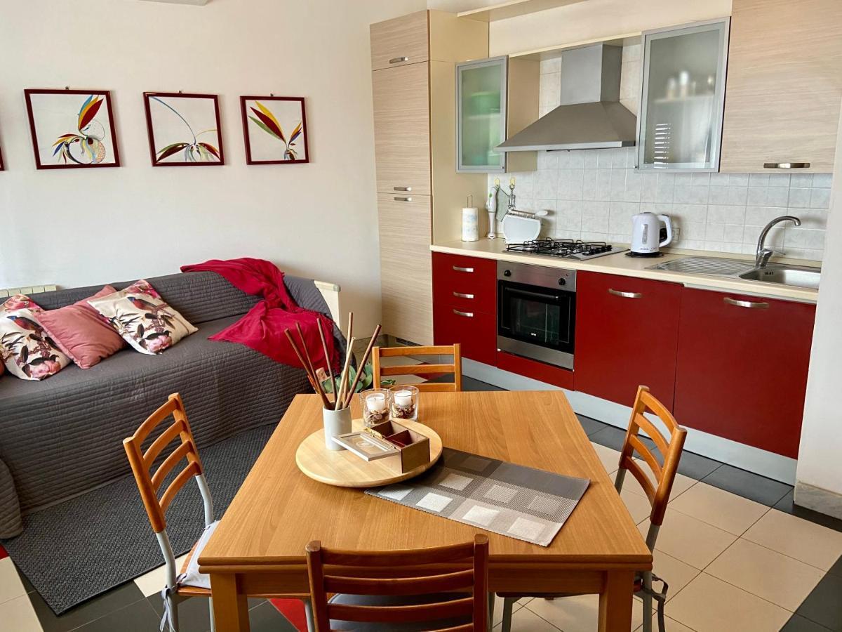 Villa Centaurea Apartment With Private Parking タオルミーナ エクステリア 写真